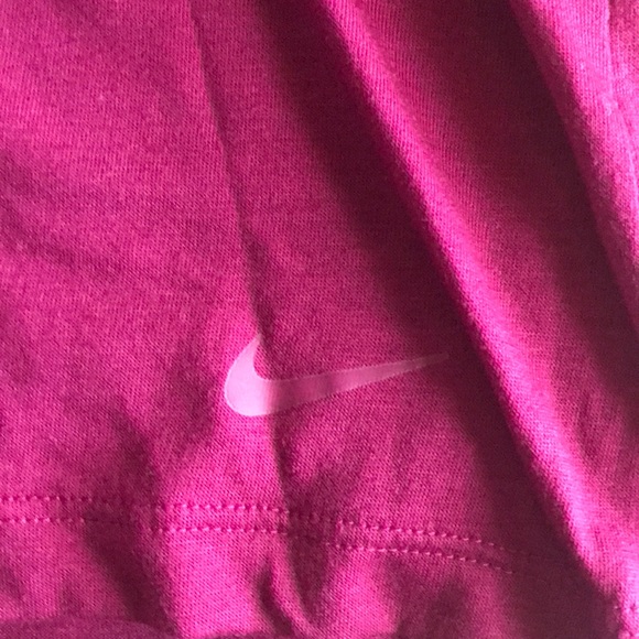 Nike maroon L/s size small - Picture 2 of 3